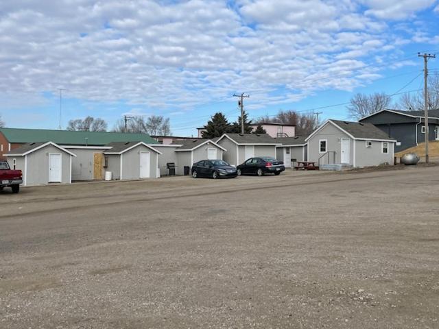 East Side Motel & Cabins Mobridge Exterior photo